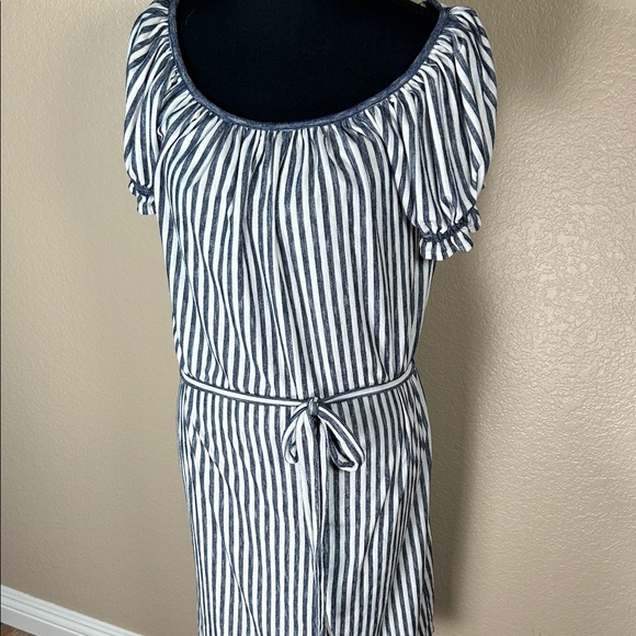 Max Studio Navy and White Striped Tie-Waist Midi Dress - Picture 2 of 5